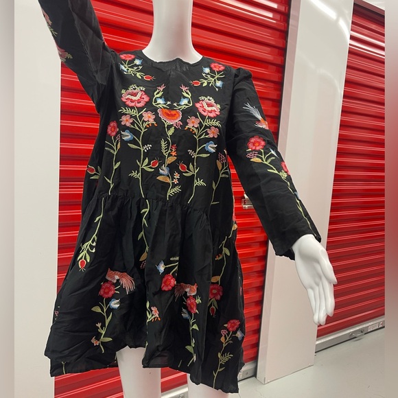 Zara Dresses & Skirts - Zara Black Dress with Red Floral Detail